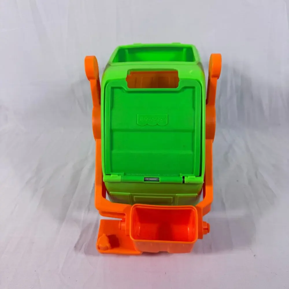 Fisher Price 2021 Little People Green Recycling Garbage Truck GWD29